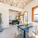 Casa Delle Meraviglie * 拉维罗